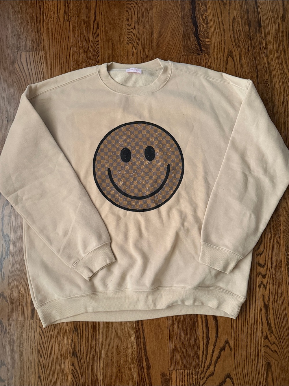 Pink Lily oatmeal smiley face sweatshirt large